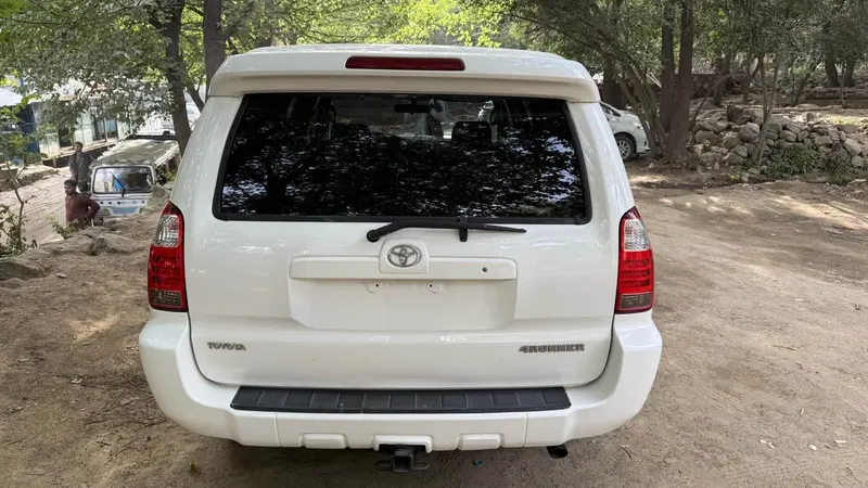 Toyota 4 Runner 2006 (3)