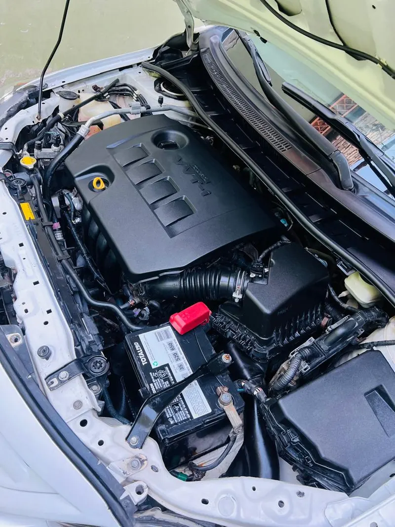 Toyota corolla S 2012 (4)