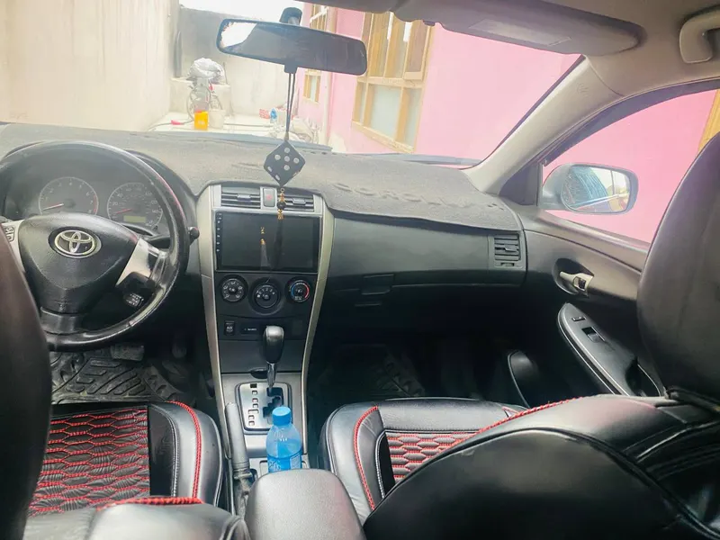 Toyota Corolla 2009 (4)