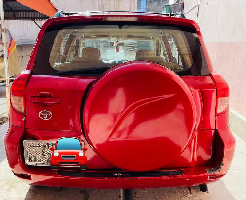Toyota RAV4 2007 (4)