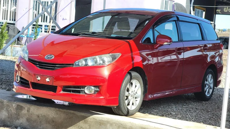 Toyota Fielder 2011 (1)