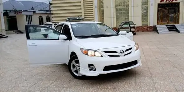 Toyota Corolla 2013 (2)
