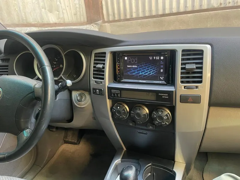 تویوتا 4Runner 2008 (4)
