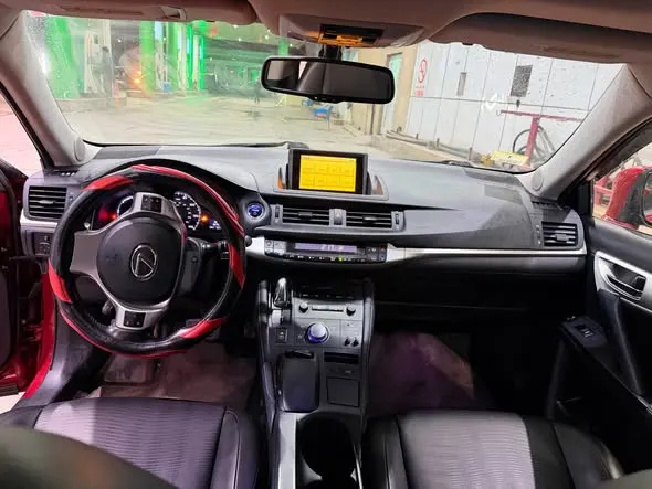 Lexus 2012 (4)