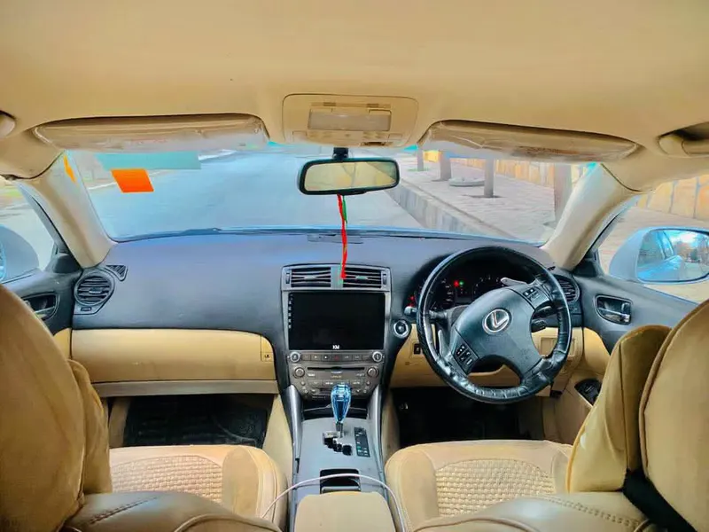 Lexus IS 2005 (5)