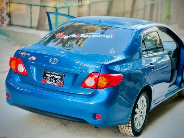 Toyota Corolla 2009 (3)