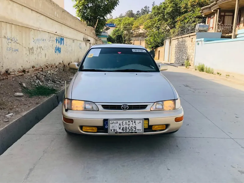 Toyota Corolla 1996 (1)