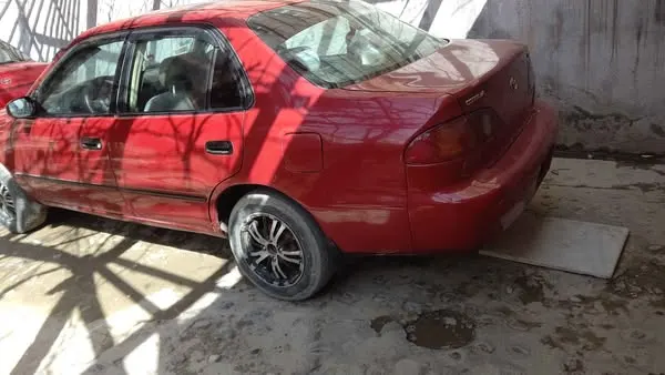 Toyota Corolla 2001 (3)