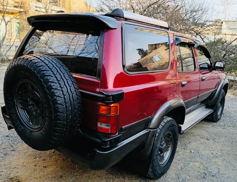 Toyota Hilux Surf 1994 (4)