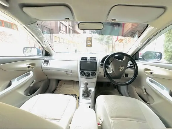 Toyota Corolla 2009 (4)