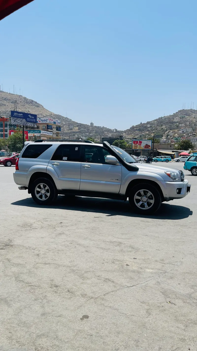 Toyota 4Runner SR5 2005 (1)