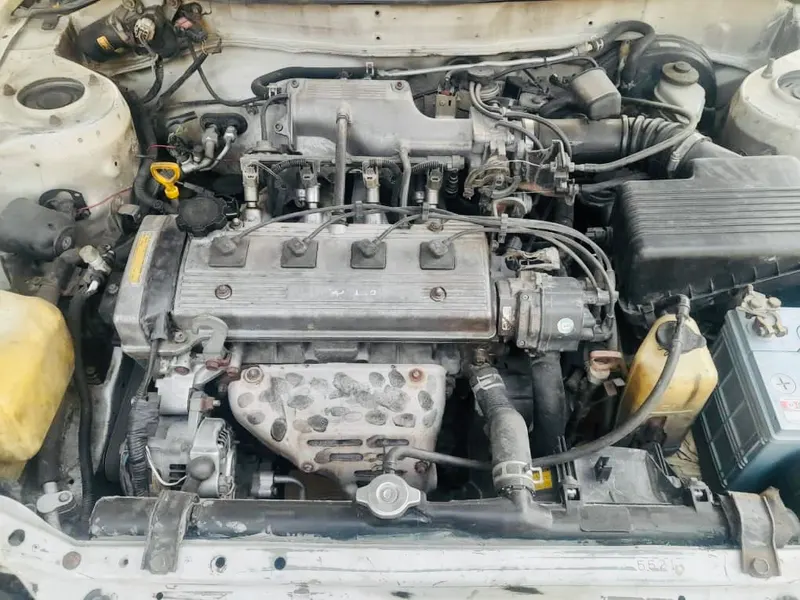 Toyota Corolla 1997 (4)