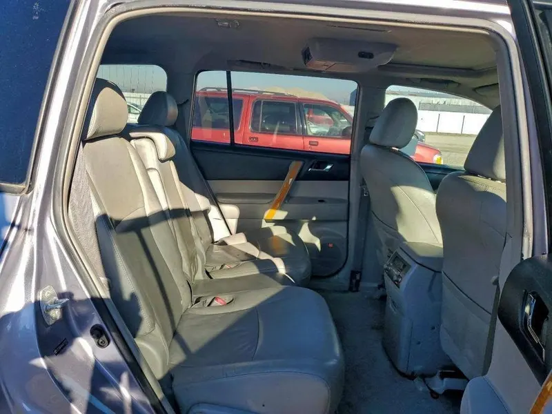 Toyota Highlander Hybrid (4)