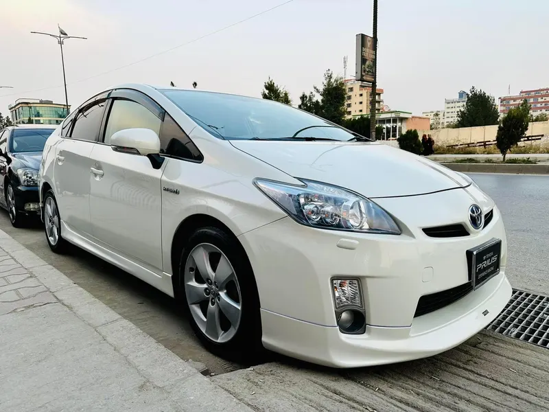 Toyota Prius Hybrid 2009 (2)