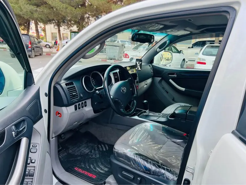 Toyota 4 Runner 2008 (4)