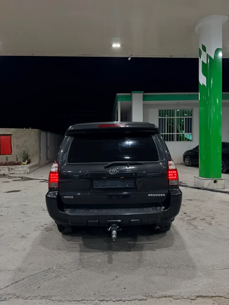 Toyota 4Runner Sport 2006 (2)
