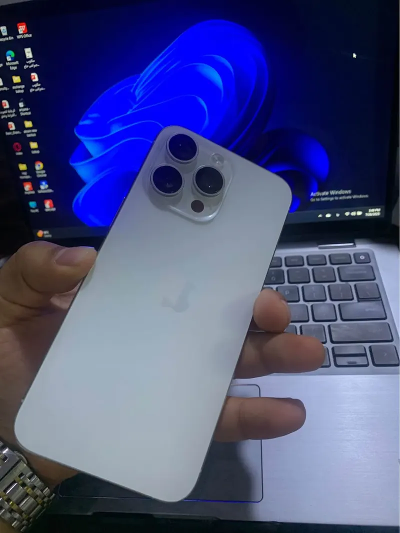 iPhone 15 Pro Max, eSIM, screen replaced (2)