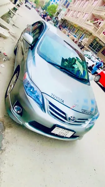 Toyota Corolla 2013 (2)