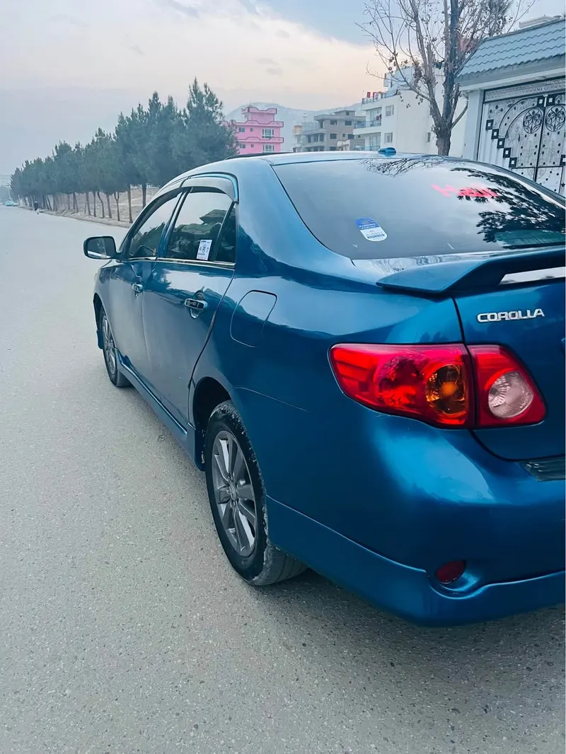 Toyota Corolla 2010 (2)