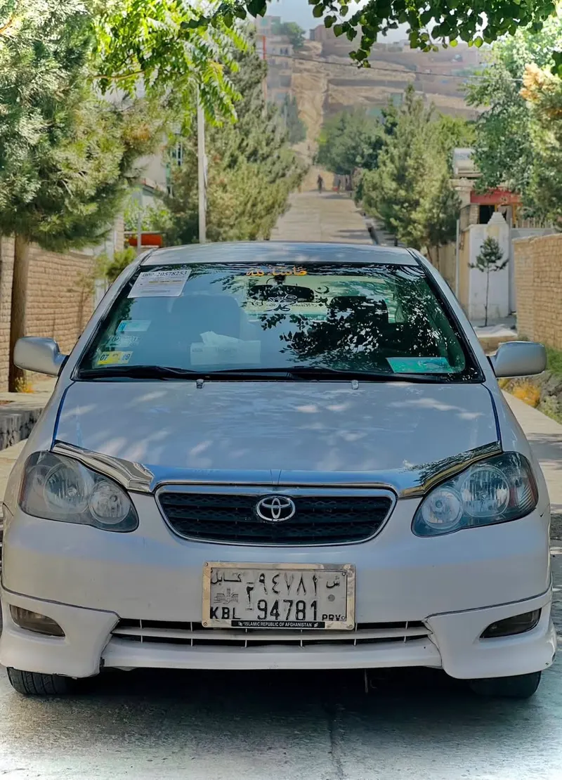 Toyota Corolla 2005 (1)