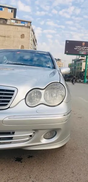 Mercedes-Benz 2004 (2)