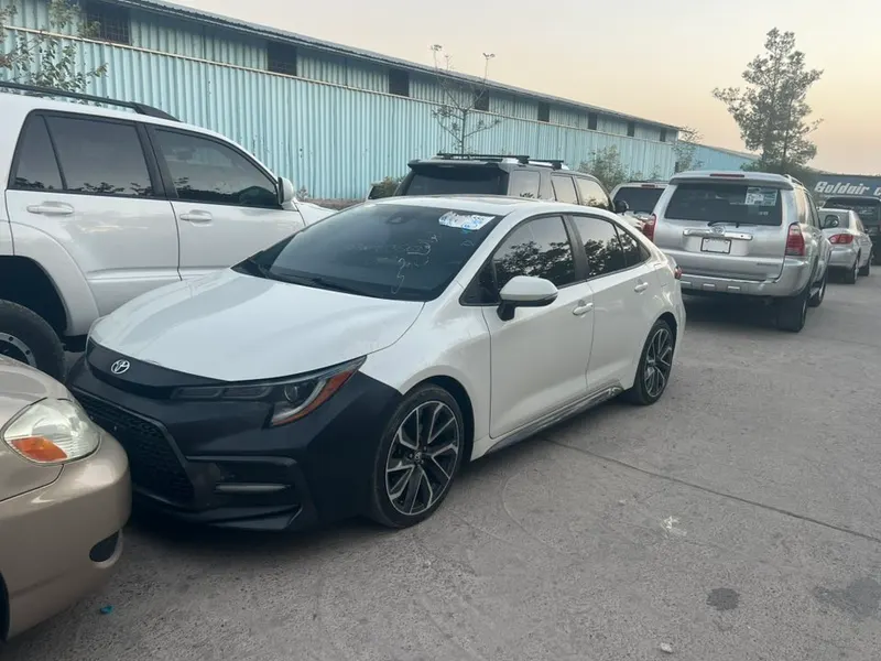 Toyota Corolla XSE 2020 (1)