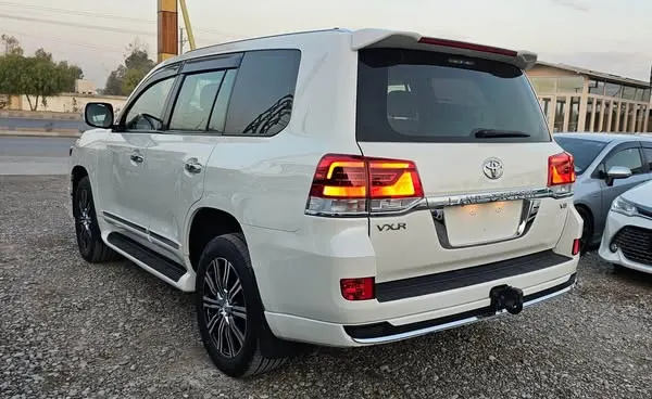 Toyota Land Cruiser 2009 (3)