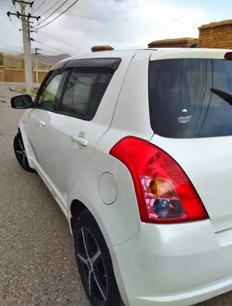 Suzuki 2006 (2)