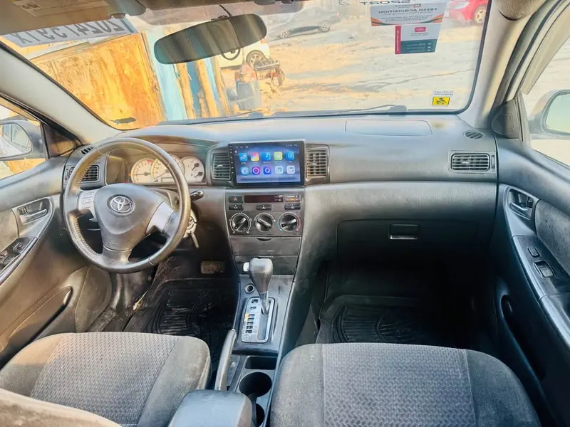 Toyota Corolla 2005 (4)