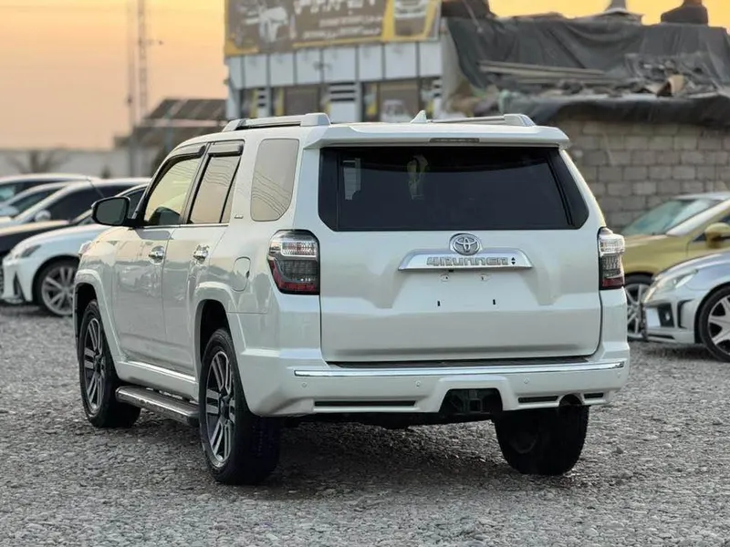 Toyota 4Runner 2018 (3)