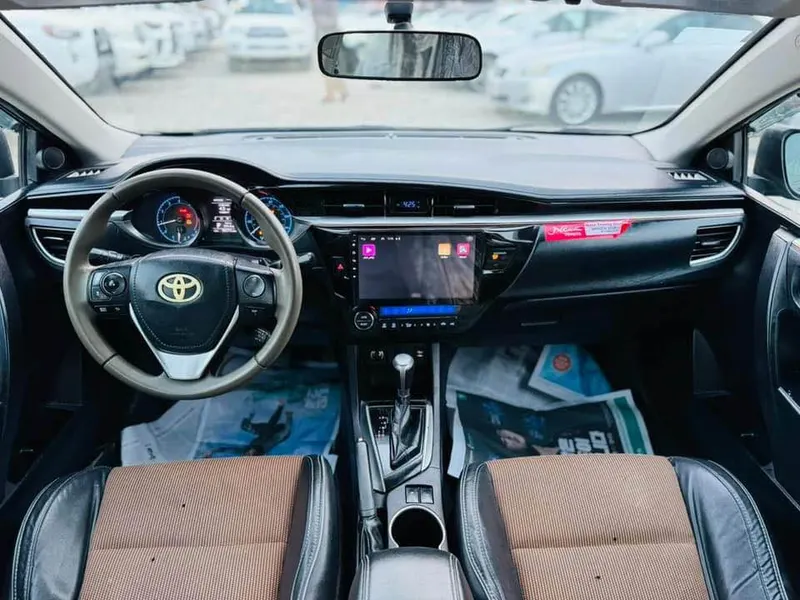 Toyota Corolla S 2015 (4)