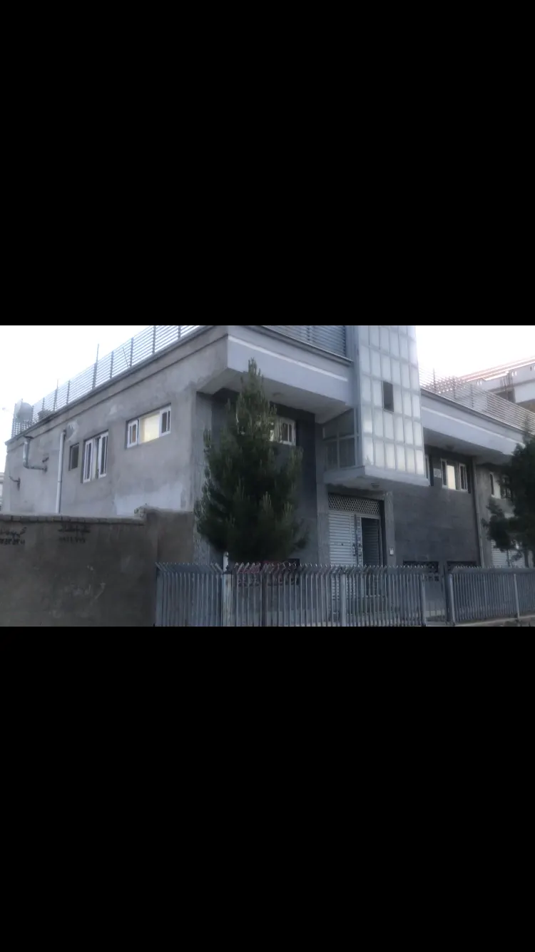 House for sale, 5 rooms, with full basement (1)