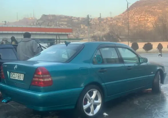 Mercedes-Benz 1999 (2)