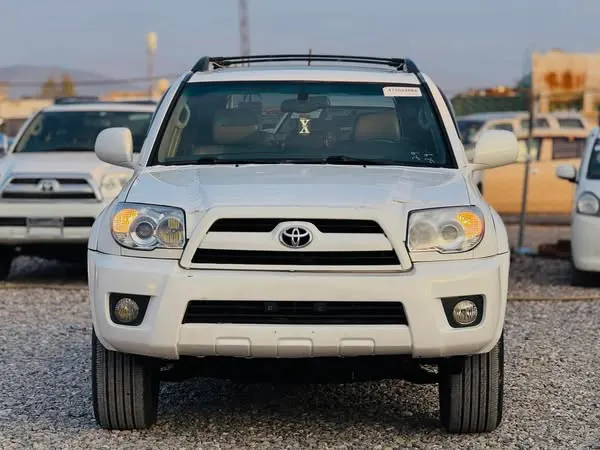 Toyota 4Runner Limited 2004 (1)
