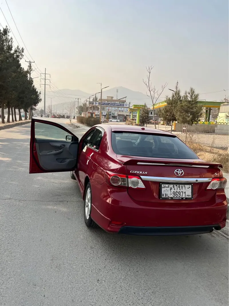 Toyota Corolla 2009 (3)
