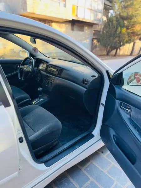 Toyota Corolla 2008 (4)