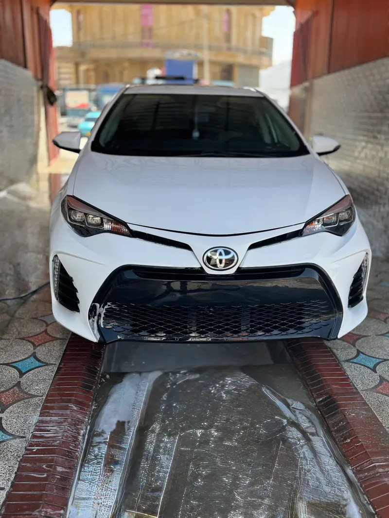 Toyota corolla 2016 (1)