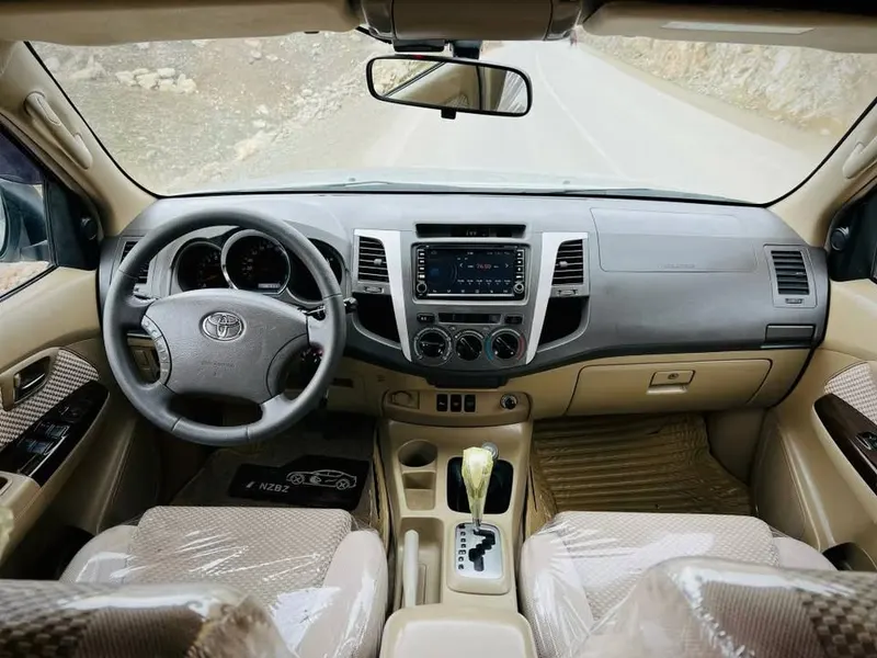 Toyota 4Runner 2009 (4)