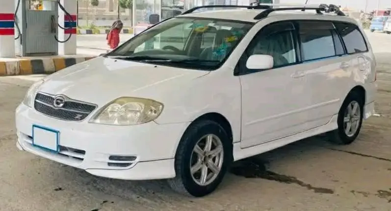 Toyota Fielder 2003 (2)