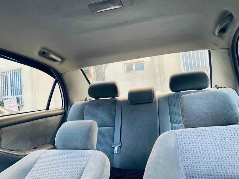 Toyota Corolla 2005 (4)
