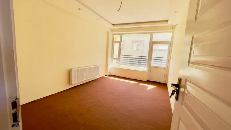 Apartment for sale, 3 rooms, 100 m², 2nd floor, Qala-e Fatullah, Kabul (2)