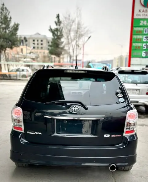 Toyota Fielder 2008 (3)
