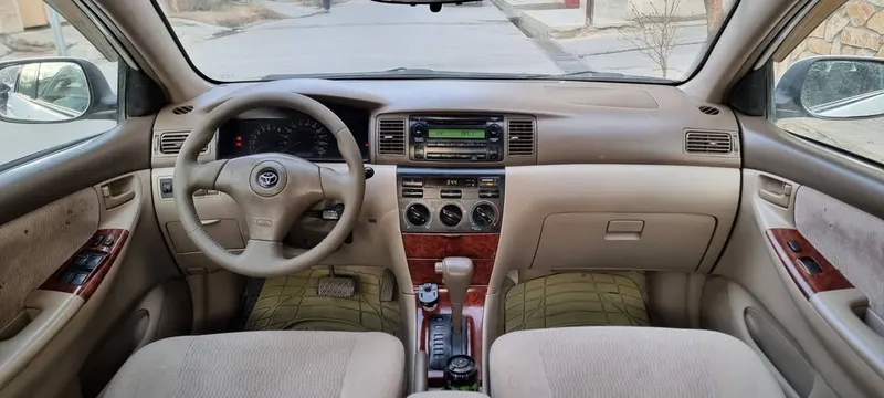 Toyota Corolla 2006 (4)