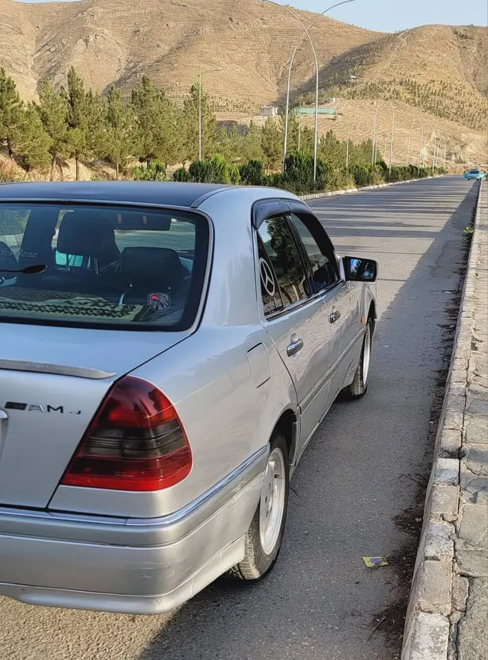 Mercedes-Benz 1994 (2)