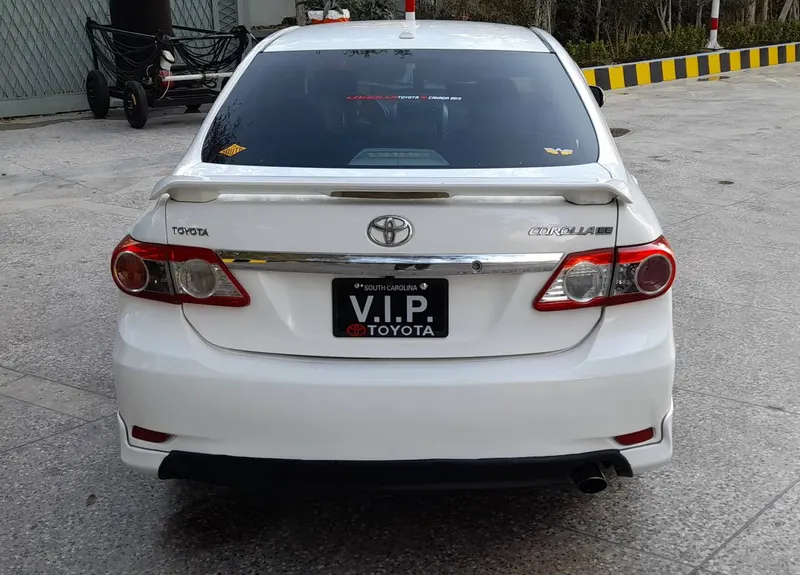 Toyota Corolla 2010 (3)
