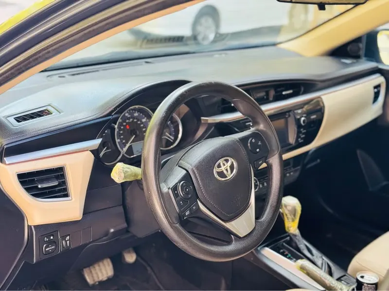 Toyota Corolla 2014 (4)