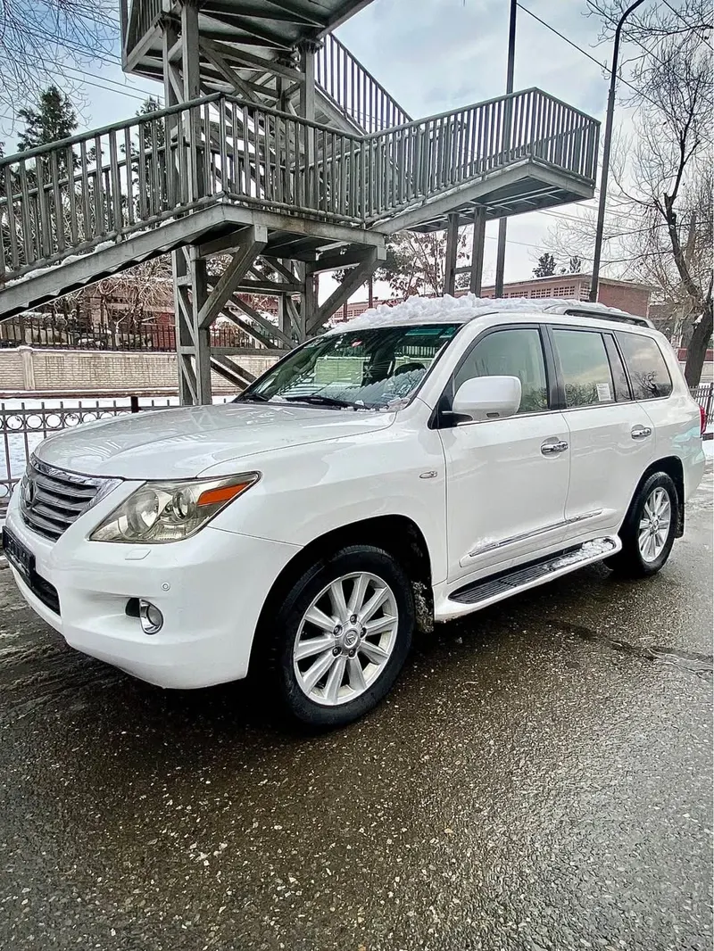 Lexus Lx 570 2011 (2)