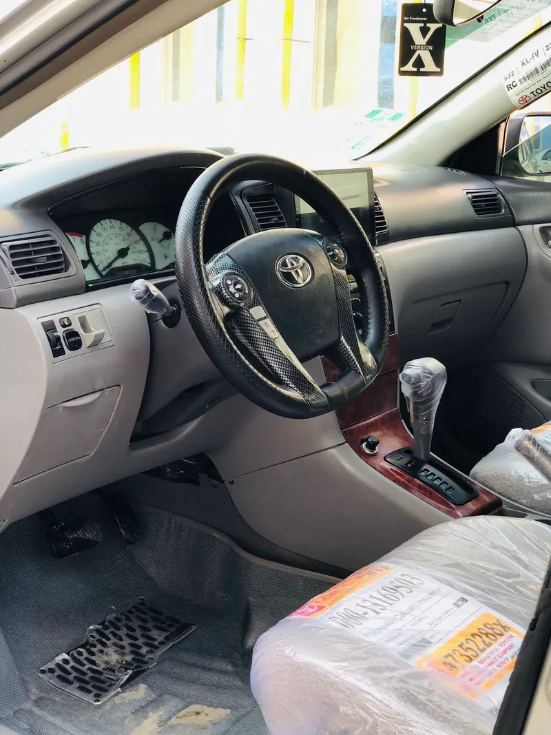 Toyota Corolla 2004 (4)