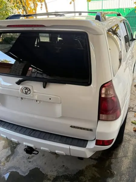 Toyota 4Runner 2005 (3)