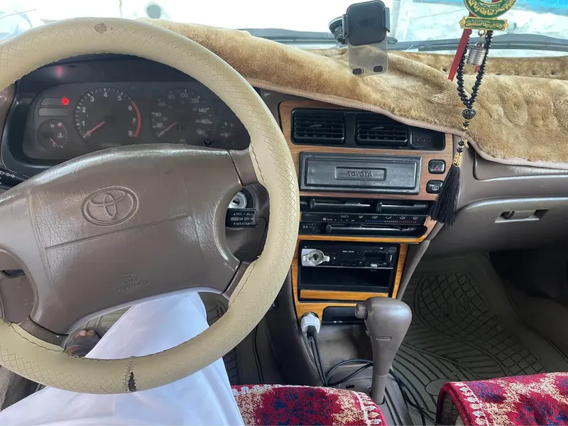 Toyota Corolla 1996 (4)